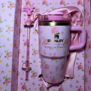 Stanley x LoveShackFancy The Quencher H2.O FlowState Tumbler 20oz